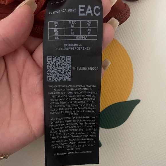 Naked wardrobe and guess bodysuits pre-loved and in great condition. - Picture 13 of 16